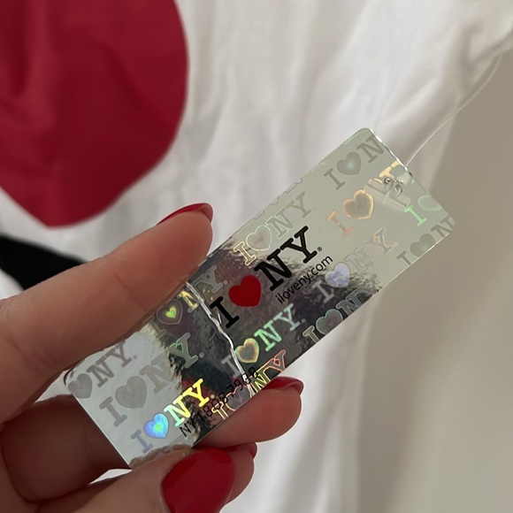 I ♥️ NY Tee V Neck XL - Picture 4 of 7